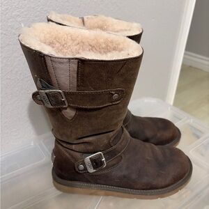 UGG Shearling Lined Leather Boots Sz 9